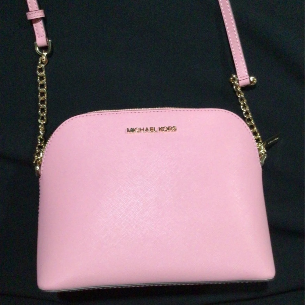 NWT Michael Kors Cindy Dome Crossbody Purse